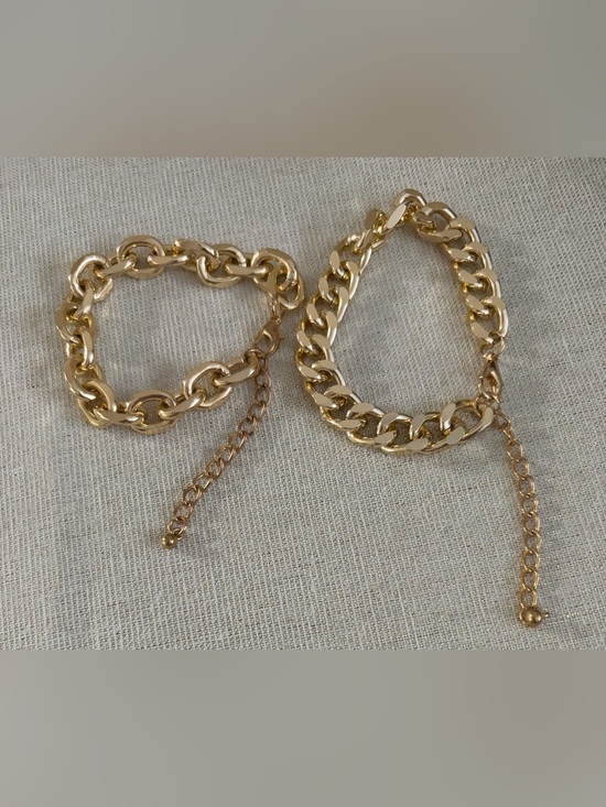 Jewelry - Gold Tone Chain Bracelet Set - Elegant Women's Jewelry